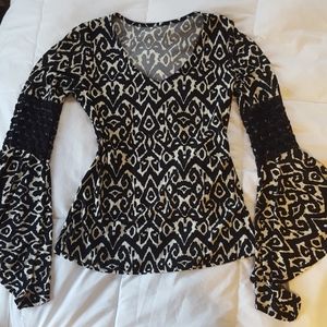 No name stretchy blouse
